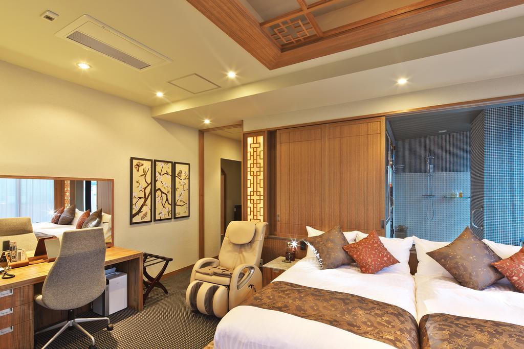 Hotel Coco Grand Takasaki Ngoại thất bức ảnh